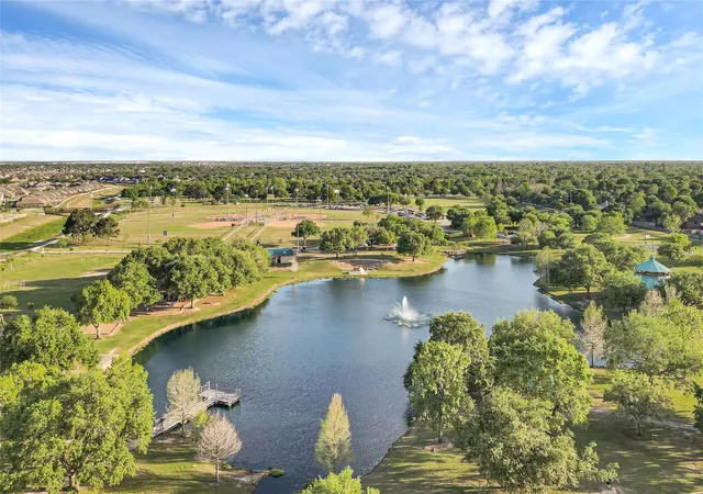5th image of 3415 Point Clear Dr, Missouri City, TX 77459 | MLS# 10037512