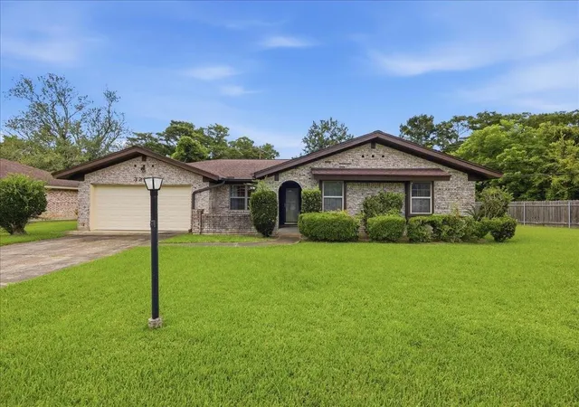 Homes for sale in Orange, TX | 3210 Lancelot, Orange, TX 77630 | MLS# 56540290