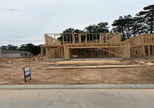 Photo 2 of Sale Pending at 182 Valiant Ridge Trl, Magnolia, TX 77354 | MLS# 55552645 | Listing updated on 2026-08-28