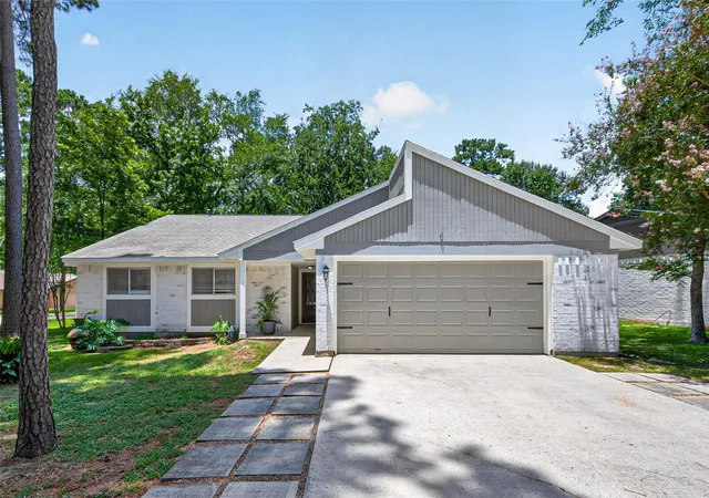 Homes for sale in The Woodlands, TX | 1 Still Glen Ct, The Woodlands, TX 77381 | MLS# 9793313