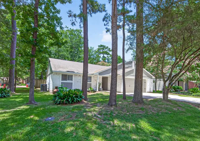 3rd image of 1 Still Glen Ct, The Woodlands, TX 77381 | MLS# 9793313