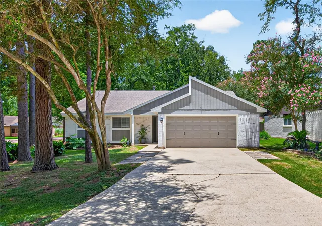 4th image of 1 Still Glen Ct, The Woodlands, TX 77381 | MLS# 9793313
