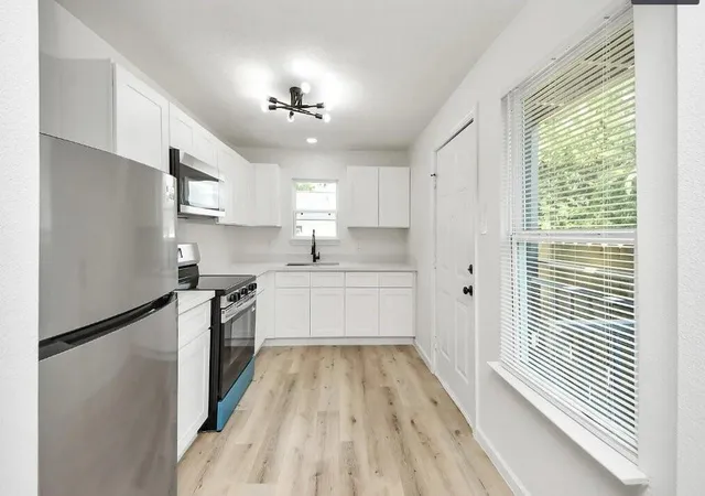 Photo 4 of Multi family home for sale at 7301 Sherman St, Houston, TX 77011 | MLS# 47535044 | Listing updated on 2026-07-14