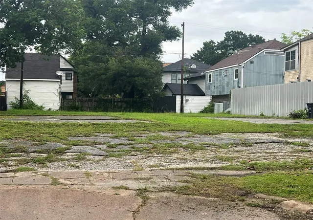 1st image of 2313 Wichita St, Houston, TX 77004 | MLS# 20841639