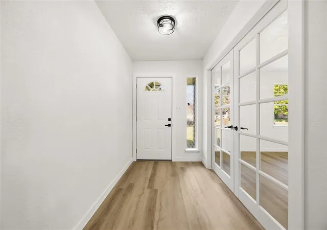 Photo 2 of Sale Pending at 23222 Earlmist Dr, Spring, TX 77373 | MLS# 26589633 | Listing updated on 2026-09-17