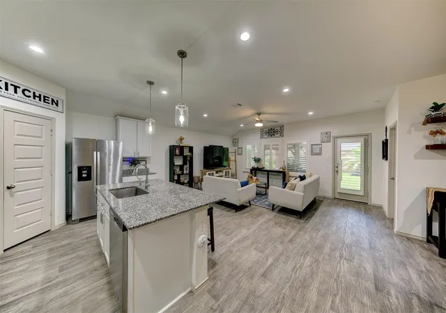 5th image of 9705 Wall St, Texas City, TX 77591 | MLS# 50553858