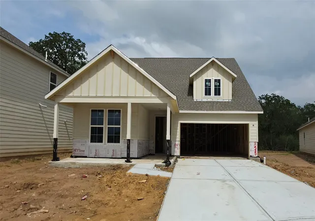 Photo 2 of Single family home for sale at 8535 Light Rail Dr, Fulshear, TX 77441 | MLS# 7962114 | Listing updated on 2026-09-19