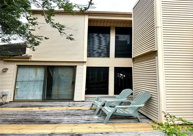 20th image of 16610 Bentshire Wy, Houston, TX 77058 | MLS# 79392924
