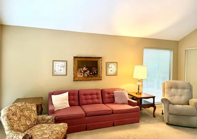 4th image of 16610 Bentshire Wy, Houston, TX 77058 | MLS# 79392924