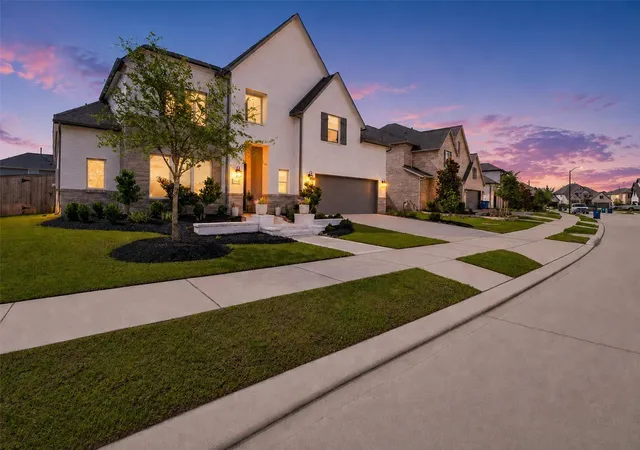Photo 2 of Sale Pending at 14810 Dinosaur Tracks Dr, Cypress, TX 77433 | MLS# 21388885 | Listing updated on 2026-09-10