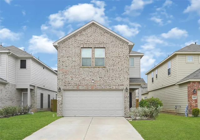 1st image of 6520 Gillock Meadow Ln, Houston, TX 77048 | MLS# 46704651