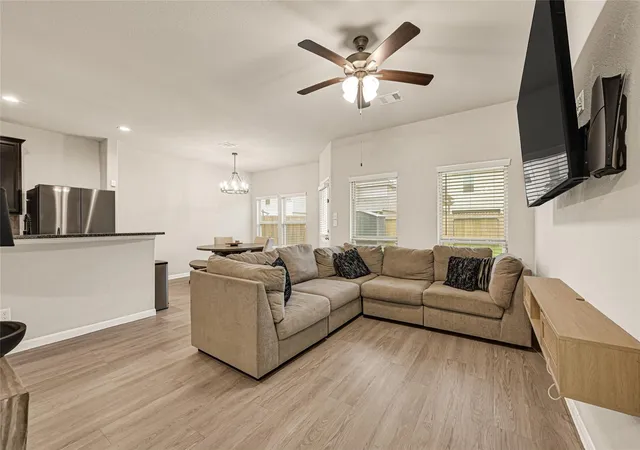 5th image of 6520 Gillock Meadow Ln, Houston, TX 77048 | MLS# 46704651