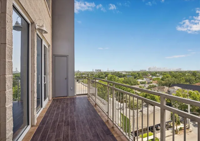 5th image of 2520 Robinhood St #807, Houston, TX 77005 | MLS# 38424098