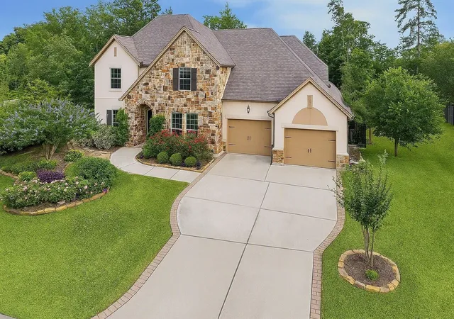Photo 1 of Single family home for sale at 3 Shearling Ct, Spring, TX 77389 | MLS# 28917894 | Listing updated on 2026-09-13