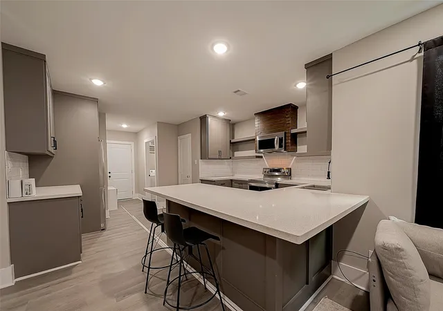 4th image of 3014 Delia St, Houston, TX 77026 | MLS# 11153003