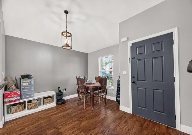 Photo 4 of Single family home for sale at 720 Springwood Dr, Conroe, TX 77385 | MLS# 18812928 | Listing updated on 2026-09-13