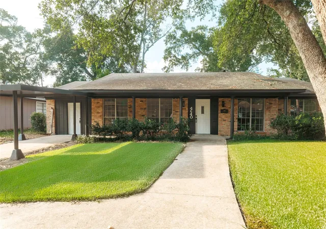 Homes for sale in Beaumont, TX | 4640 Fieldwood Ln, Beaumont, TX 77706 | MLS# 75691421