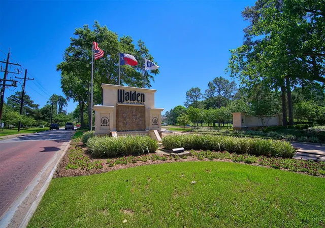 Photo 1 of Sale Pending at 12115 Hawthorne Dr, Montgomery, TX 77356 | MLS# 85230232 | Listing updated on 2026-08-27