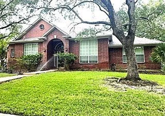 Photo 1 of Single family home for sale at 4331 Evergreen Elm Ct Ct, Houston, TX 77059 | MLS# 21730026 | Listing updated on 2026-09-12
