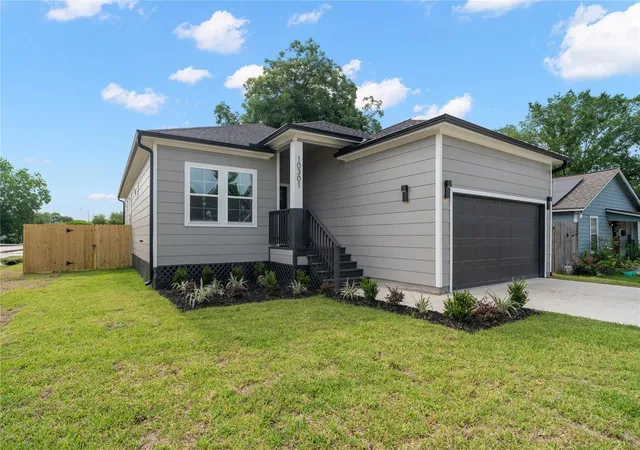 Homes for sale in Houston, TX | 10301 Ashville Dr, Houston, TX 77051 | MLS# 46453222