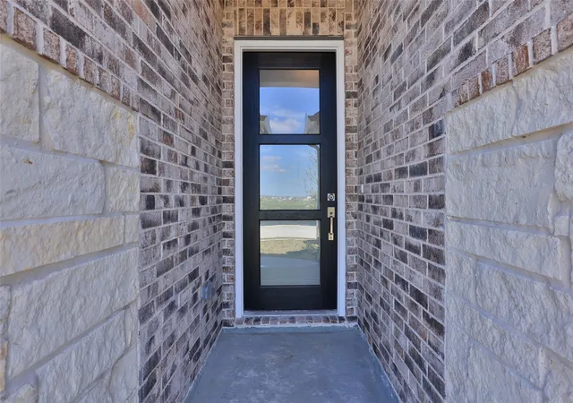 Photo 2 of Single family home for sale at 1526 Waterway Reach Dr, Dayton, TX 77535 | MLS# 57727855 | Listing updated on 2026-09-13