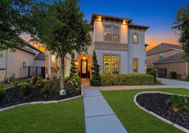 Photo 2 of Single family home for sale at 4023 Woodland Meadow Dr, Spring, TX 77386 | MLS# 13637342 | Listing updated on 2026-09-08