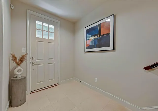 Homes for sale in Houston, TX | 3223 Maxroy St, Houston, TX 77008 | MLS# 73272831
