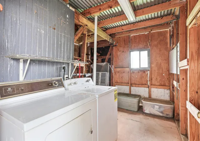 23rd image of 108 N 7th St, Highlands, TX 77562 | MLS# 8026113