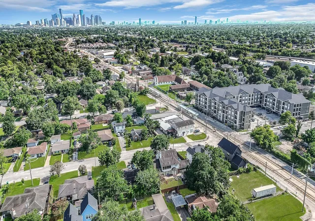 Photo 1 of Land for sale at 5510 Fulton St, Houston, TX 77009 | MLS# 53672077 | Listing updated on 2025-09-30