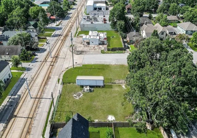 Photo 3 of Land for sale at 5510 Fulton St, Houston, TX 77009 | MLS# 53672077 | Listing updated on 2025-09-30