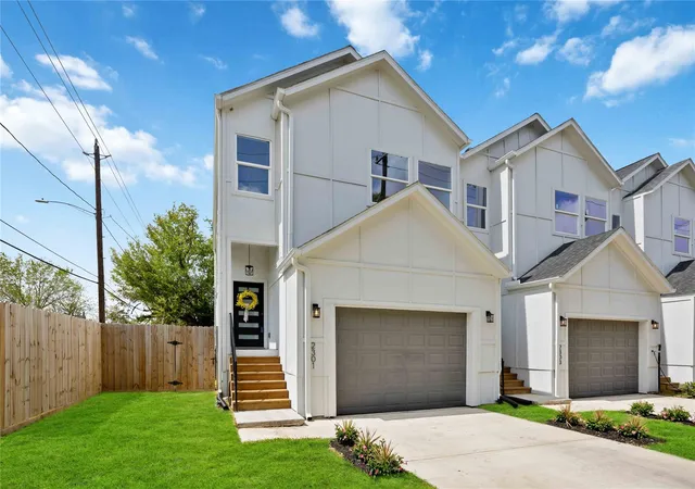 Homes for sale in Houston, TX | 2301 Staples St, Houston, TX 77026 | MLS# 90666663