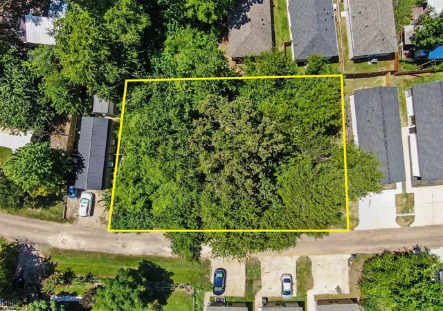 Photo 1 of Sale Pending at 11547 Persimmon St, Willis, TX 77318 | MLS# 63698301 | Listing updated on 2026-09-04