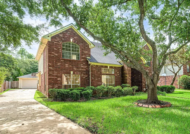 5th image of 1615 Monvale Ln, Sugar Land, TX 77479 | MLS# 30349547