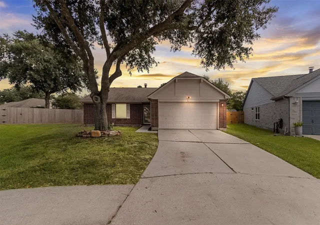 Photo 1 of Sale Pending at 19706 Centerlake Ln, Spring, TX 77379 | MLS# 6769428 | Listing updated on 2026-09-13