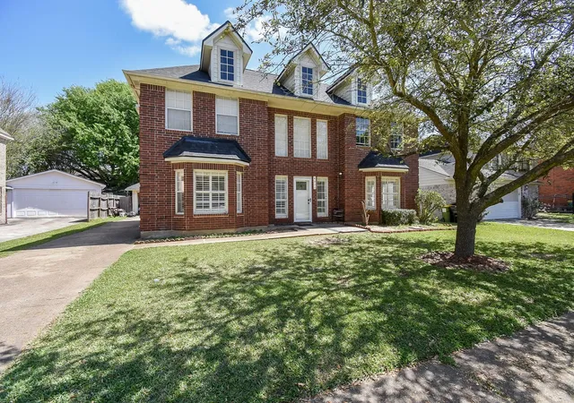 Photo 2 of Single family home for sale at 4311 Glen Avon Dr, Pasadena, TX 77505 | MLS# 7715612 | Listing updated on 2026-06-24