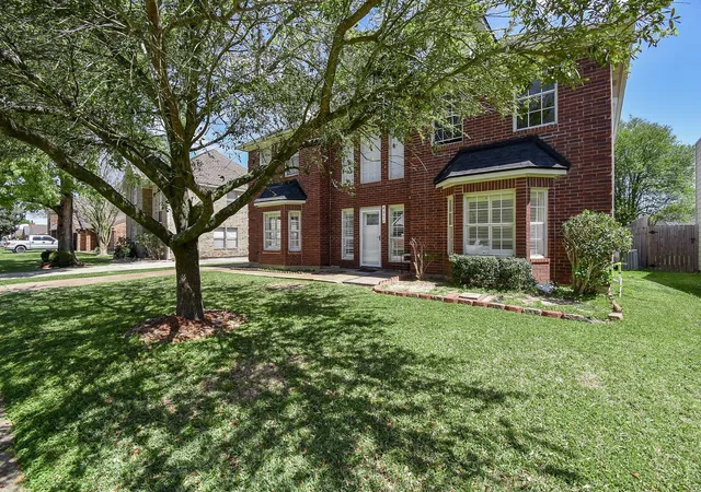 Photo 3 of Single family home for sale at 4311 Glen Avon Dr, Pasadena, TX 77505 | MLS# 7715612 | Listing updated on 2026-06-24