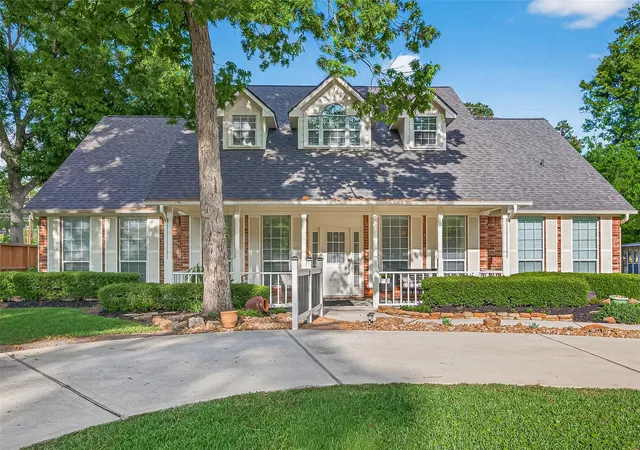 1st image of 522 Beauregard Dr, Conroe, TX 77302 | MLS# 76335907