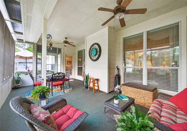 4th image of 522 Beauregard Dr, Conroe, TX 77302 | MLS# 76335907