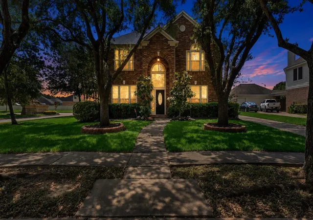 5th image of 406 Silver Creek Cir, Richmond, TX 77406 | MLS# 31201882