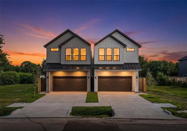 Photo 3 of Multi family home for sale at 3012 & 3014 Beulah St, Houston, TX 77004 | MLS# 79170642 | Listing updated on 2026-09-13