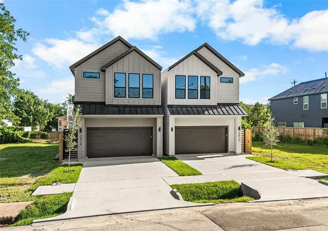 Photo 4 of Multi family home for sale at 3012 & 3014 Beulah St, Houston, TX 77004 | MLS# 79170642 | Listing updated on 2026-09-13