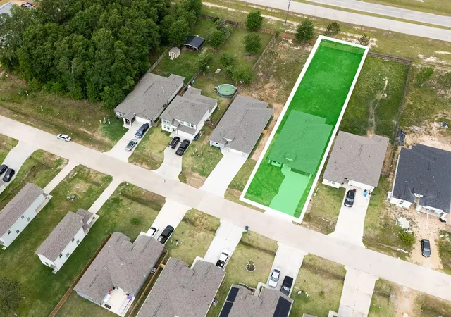 Photo 4 of Sale Pending at 1065 Road 5203, Cleveland, TX 77327 | MLS# 92853915 | Listing updated on 2026-10-14
