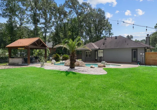 Photo 4 of Single family home for sale at 23963 Majestic Forest, New Caney, TX 77357 | MLS# 76795624 | Listing updated on 2026-09-17