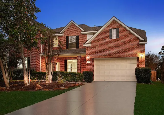 Homes for sale in Conroe, TX | 46 S April Mist Cir, Conroe, TX 77385 | MLS# 47458500