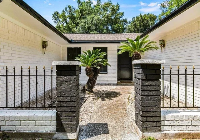 2nd image of 3640 Whippoorwill St, Orange, TX 77630 | MLS# 53838523