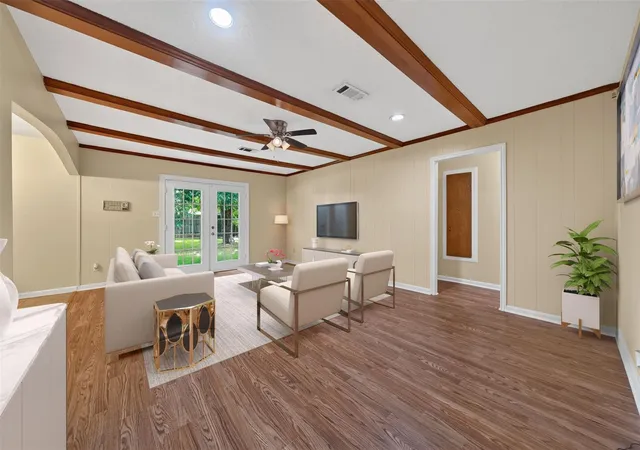 Photo 2 of Sale Pending at 8530 Cedel Dr, Houston, TX 77055 | MLS# 82886955 | Listing updated on 2026-09-16