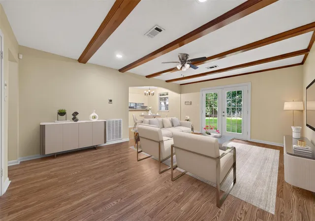 Photo 3 of Sale Pending at 8530 Cedel Dr, Houston, TX 77055 | MLS# 82886955 | Listing updated on 2026-09-16