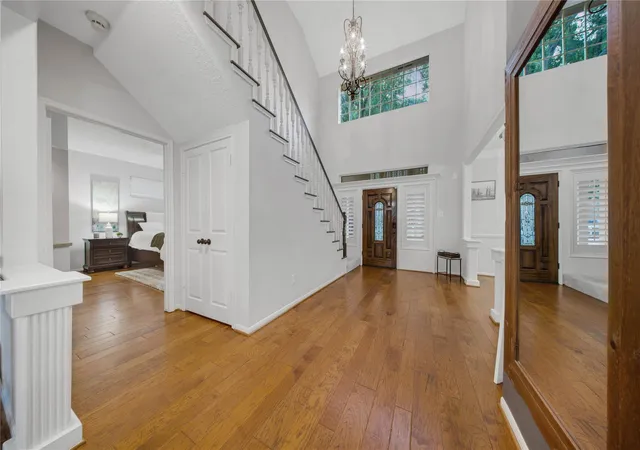 Photo 3 of Single family home for sale at 79 N Cochrans Green Cir, The Woodlands, TX 77381 | MLS# 32980053 | Listing updated on 2026-10-07