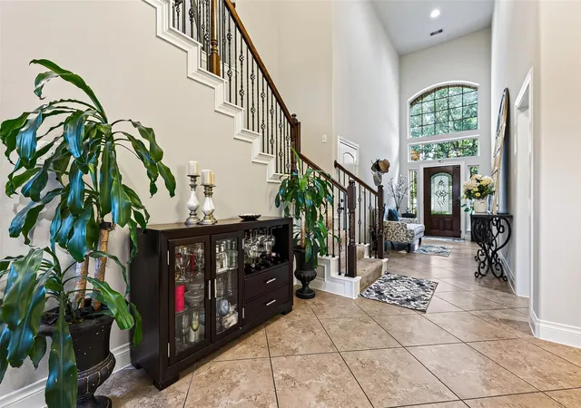 Photo 4 of Sale Pending at 26815 Longleaf Valley Dr, Katy, TX 77494 | MLS# 10658037 | Listing updated on 2026-09-08