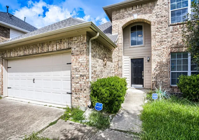 Photo 2 of Sale Pending at 8106 Rudy Brk Way, Spring, TX 77379 | MLS# 86752867 | Listing updated on 2026-09-14